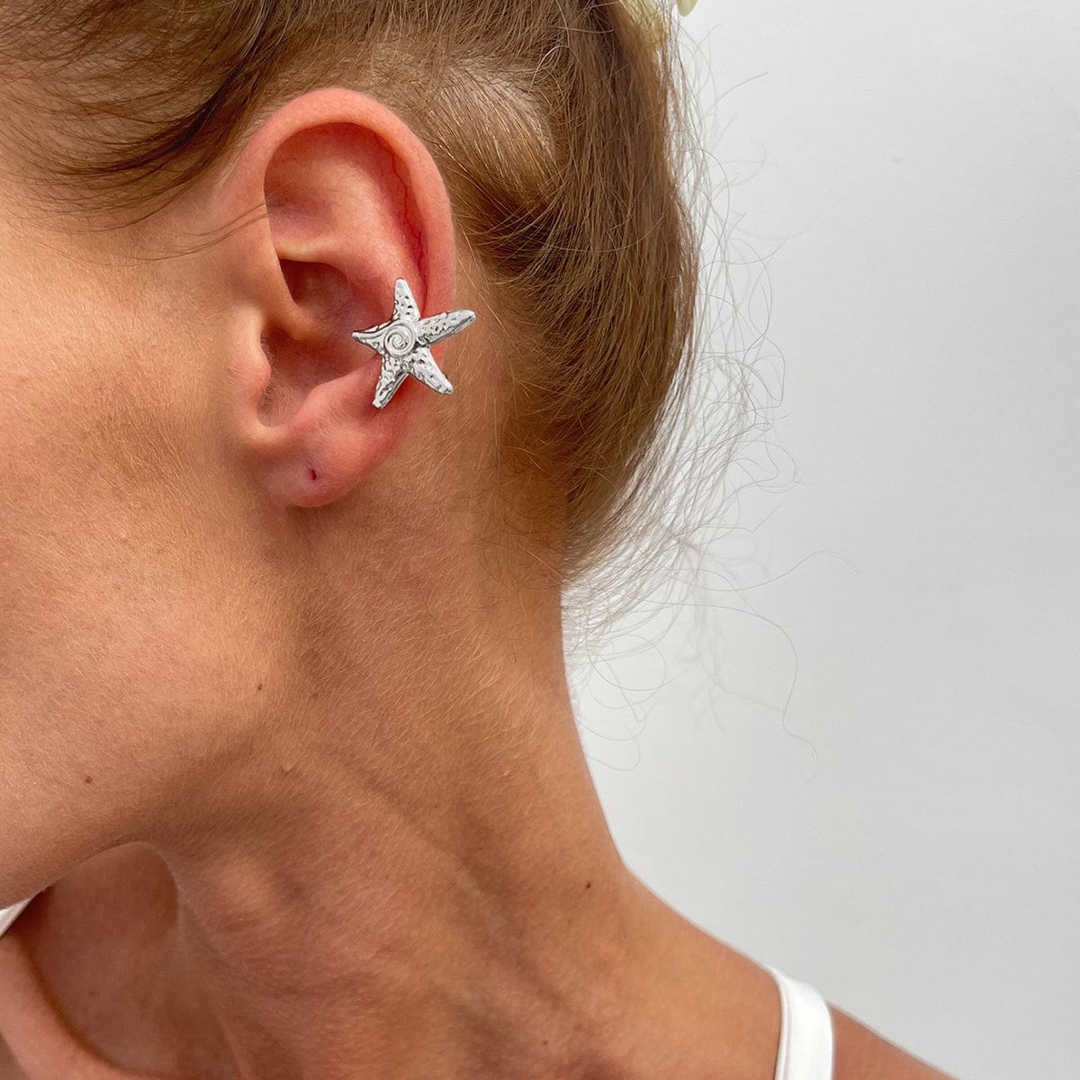 Boho Relief Spiral Starfish Ear Cuff Earring - ArtGalleryZen