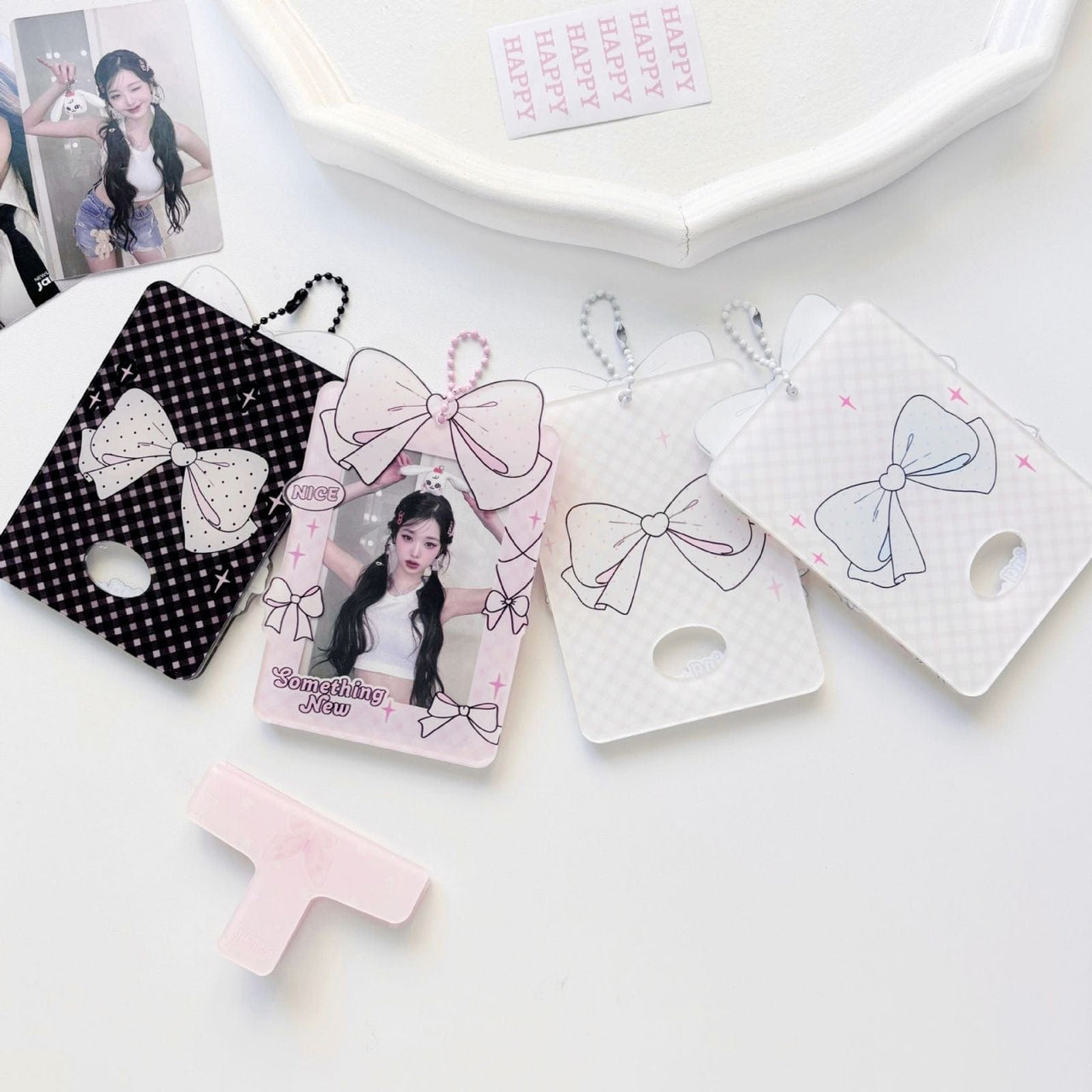 Bowknot Polka Dots Kpop Keychain Acrylic Photocard Holder - ArtGalleryZen