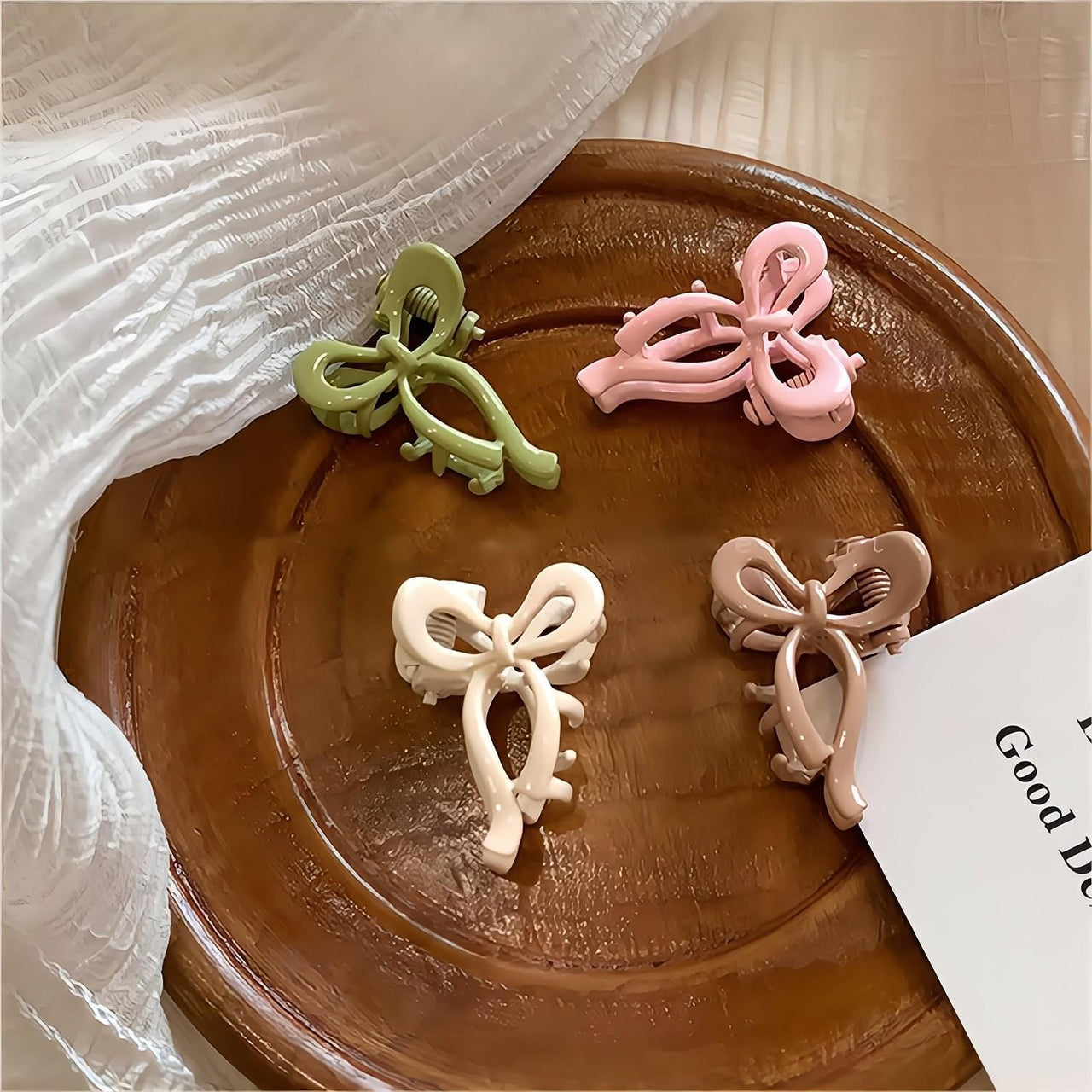 Chic 2 Pieces Enamel Ribbon Bowknot Hair Clips Set - ArtGalleryZen