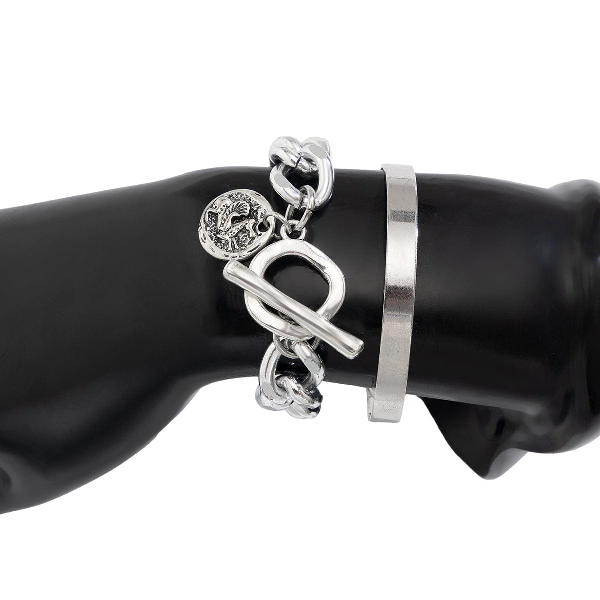 Chic 2pcs Silver Tone Toggle Clasp Relief Round Disk Charm Bracelet Set - ArtGalleryZen