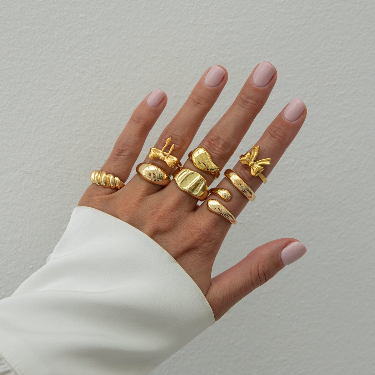 Chic 8pcs Bowknot Glossy Waterdrop Open Ring Set - ArtGalleryZen