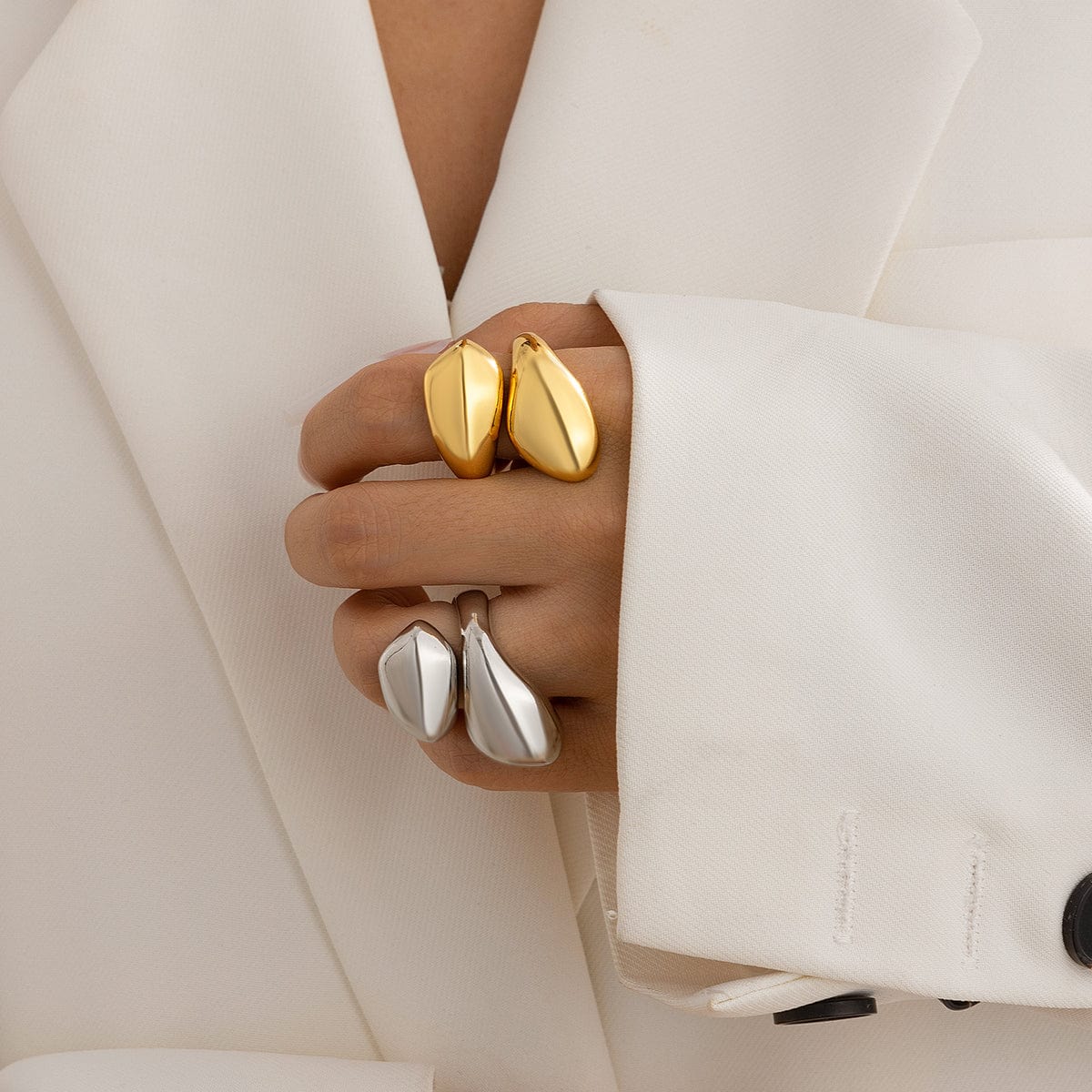 Chic Abstract Chunky Waterdrop Ring - ArtGalleryZen