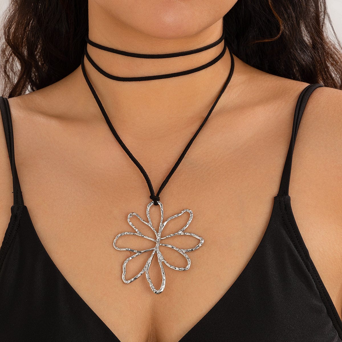 Chic Abstract Hollow Flower Velvet Necklace