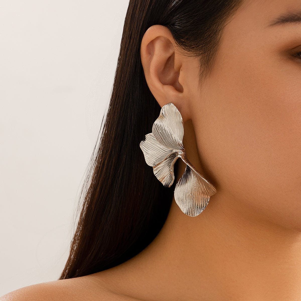 Chic Abstract Pleated Flower Petal Pattern Earrings