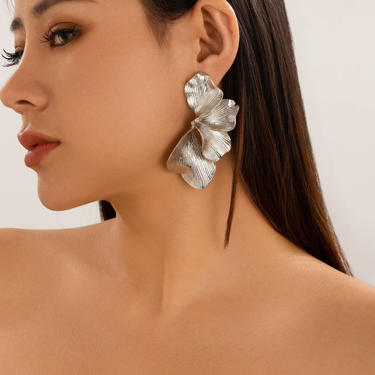 Chic Abstract Pleated Flower Petal Pattern Earrings