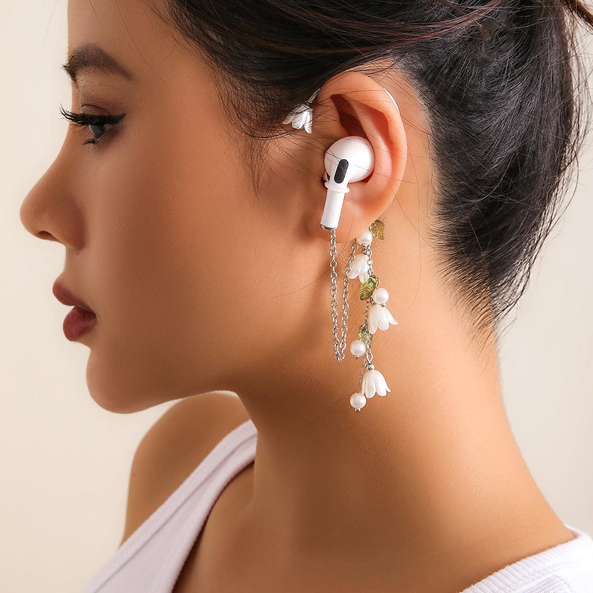 Chic Anti-lost Wireless AirPods Earphone Lily Of The Valley Ear Wrap - ArtGalleryZen