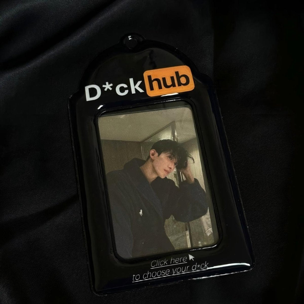 Chic Black and Orange Kpop Idol Keychain Photocard Holder - ArtGalleryZen