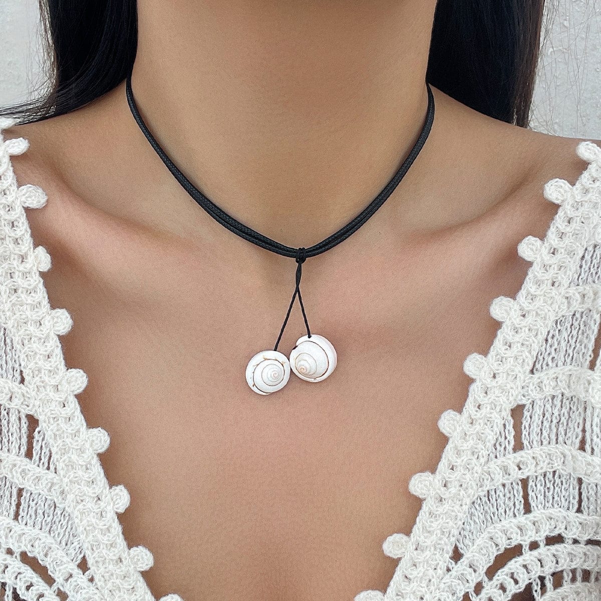 Chic Boho Shell Pendant Wax Cord String Necklace