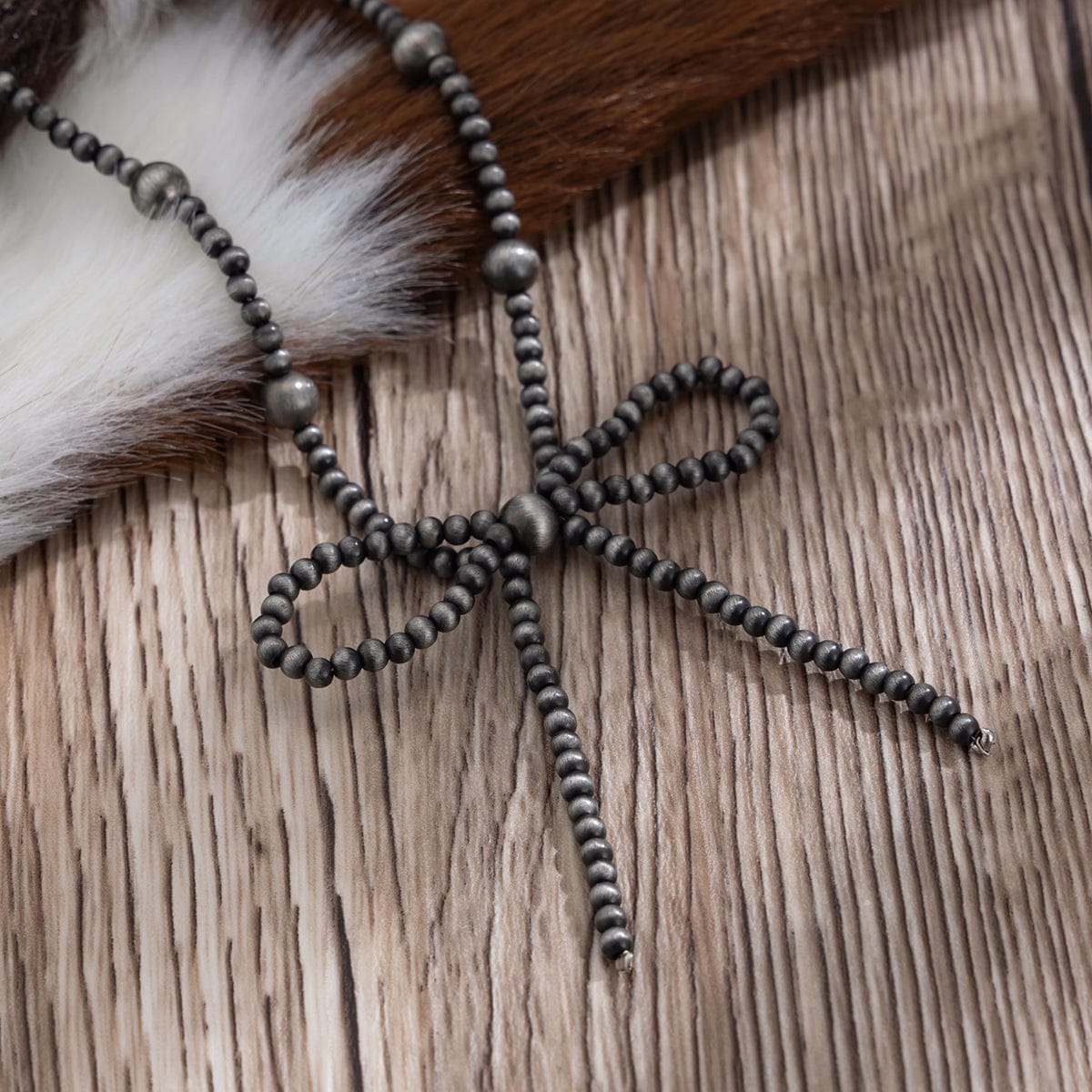 Chic Bowknot Beaded Chain Necklace - ArtGalleryZen