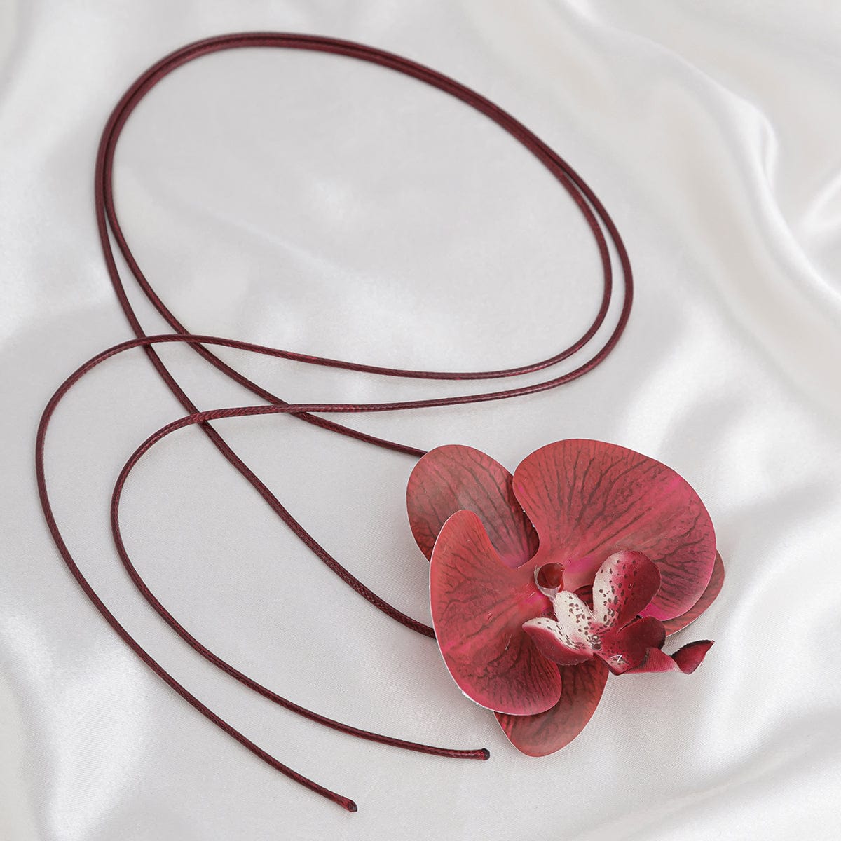 Chic Butterfly Orchid Flower Wax Cord String Necklace