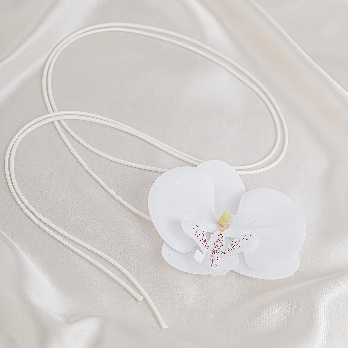 Chic Butterfly Orchid Flower Wax Cord String Necklace