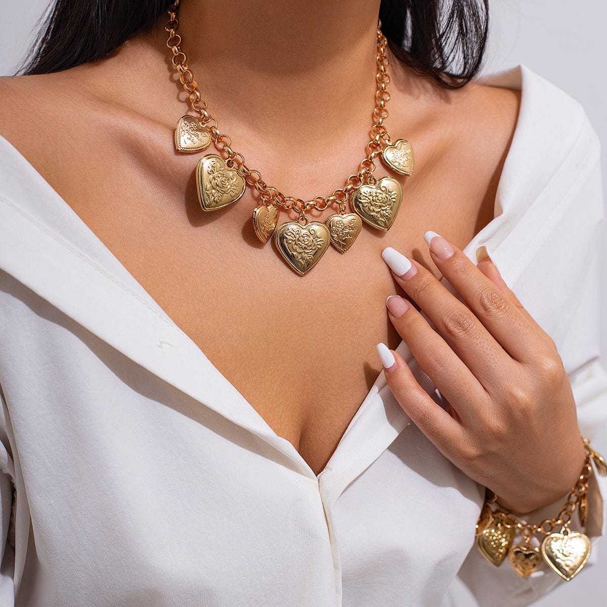 Chic Chunky Flower Relief Heart Tassel Necklace Bracelet - ArtGalleryZen