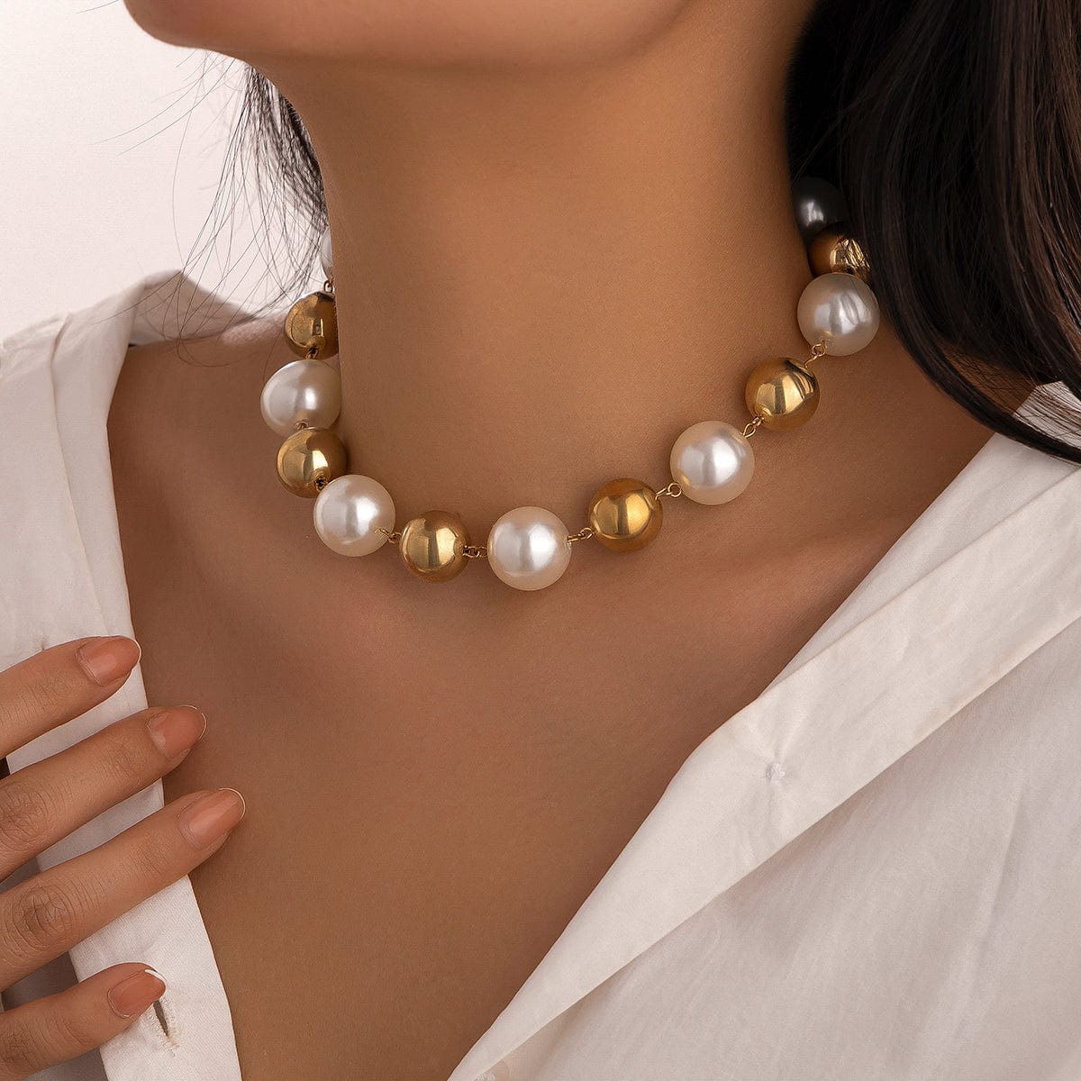 Chic Chunky Two Tone Pearl Chain Choker Necklace - ArtGalleryZen