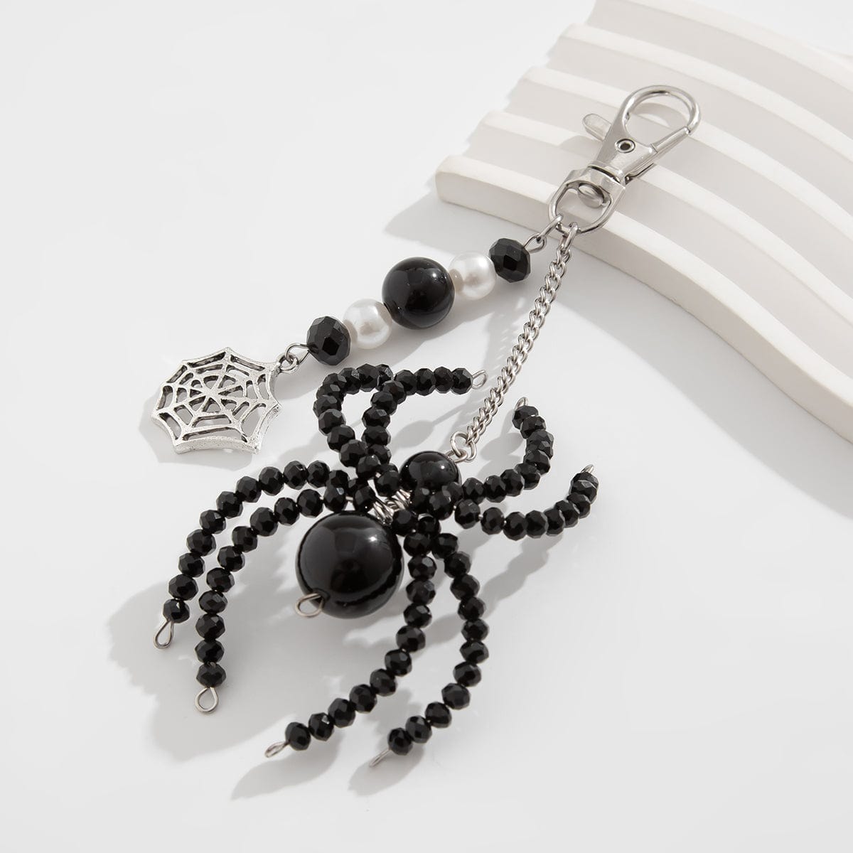 Chic Crystal Pearl Beaded Spider Keychain