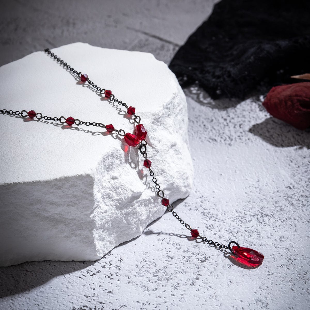 Chic Crystal Pendant Y Necklace - ArtGalleryZen