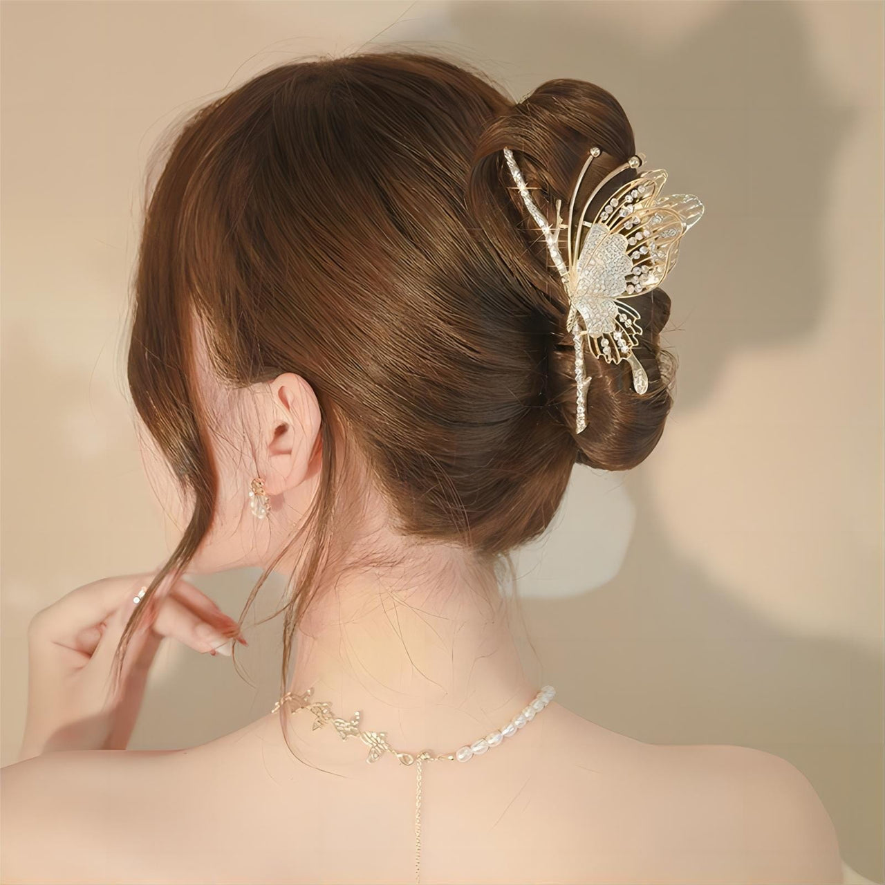 Chic CZ Inlaid Butterfly Chignon Claw Clip Hair Clip - ArtGalleryZen