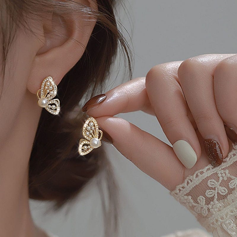 Chic CZ Inlaid Butterfly Pearl Earrings - ArtGalleryZen