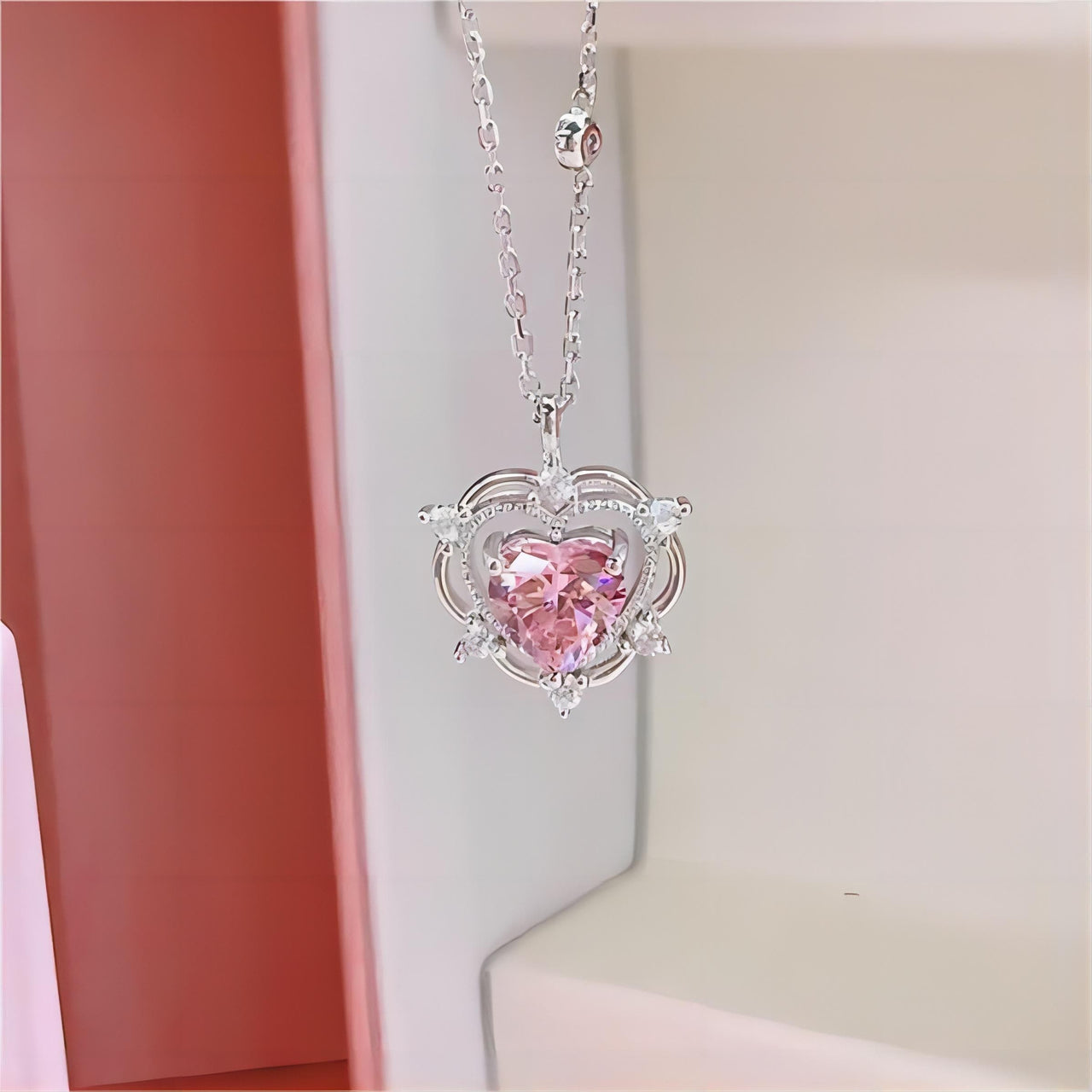 Chic CZ Inlaid Crystal Heart Necklace - ArtGalleryZen