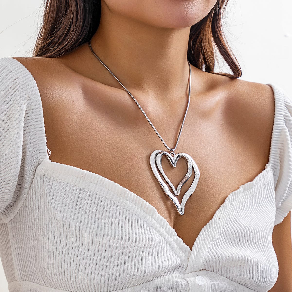 Chic Double Hollow Heart Pendant Necklace - ArtGalleryZen