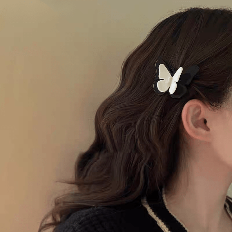 Chic Duo Butterfly Hair Clip - ArtGalleryZen