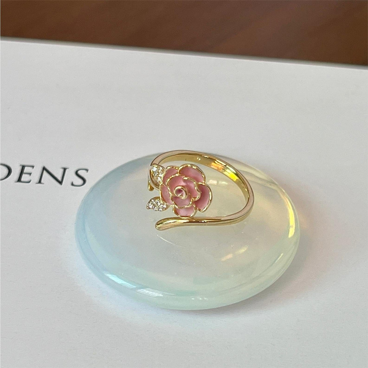 Chic Floral Butterfly Pearl Ring Set - ArtGalleryZen