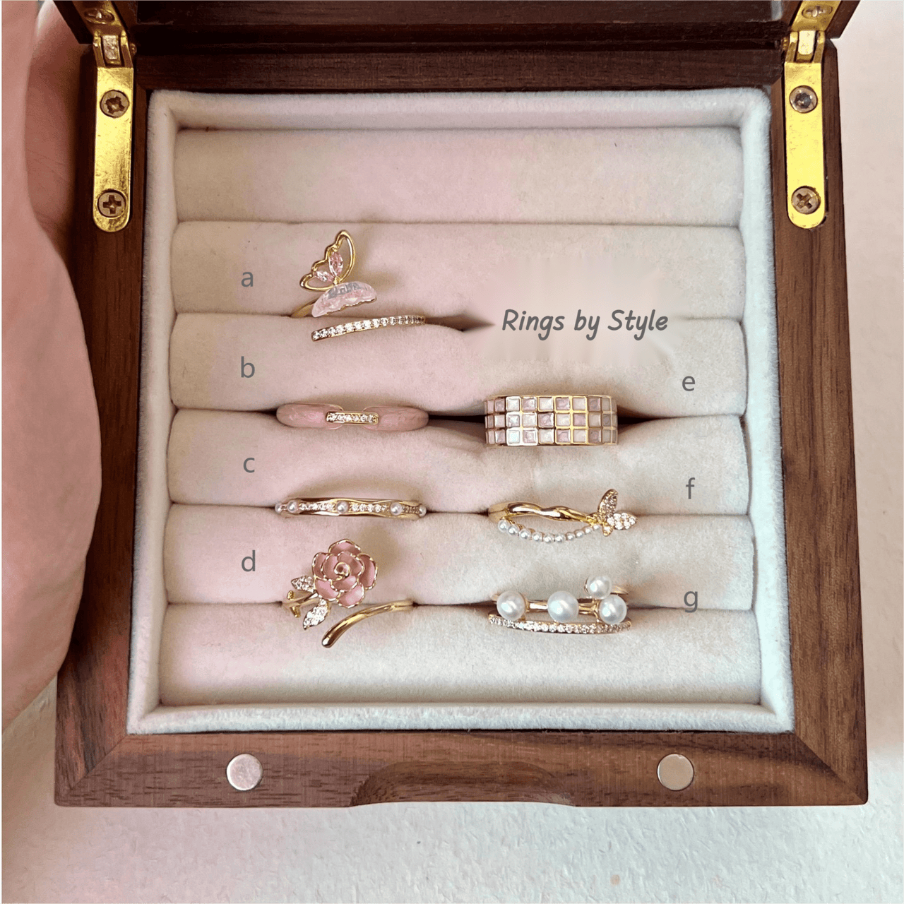 Chic Floral Butterfly Pearl Ring Set - ArtGalleryZen