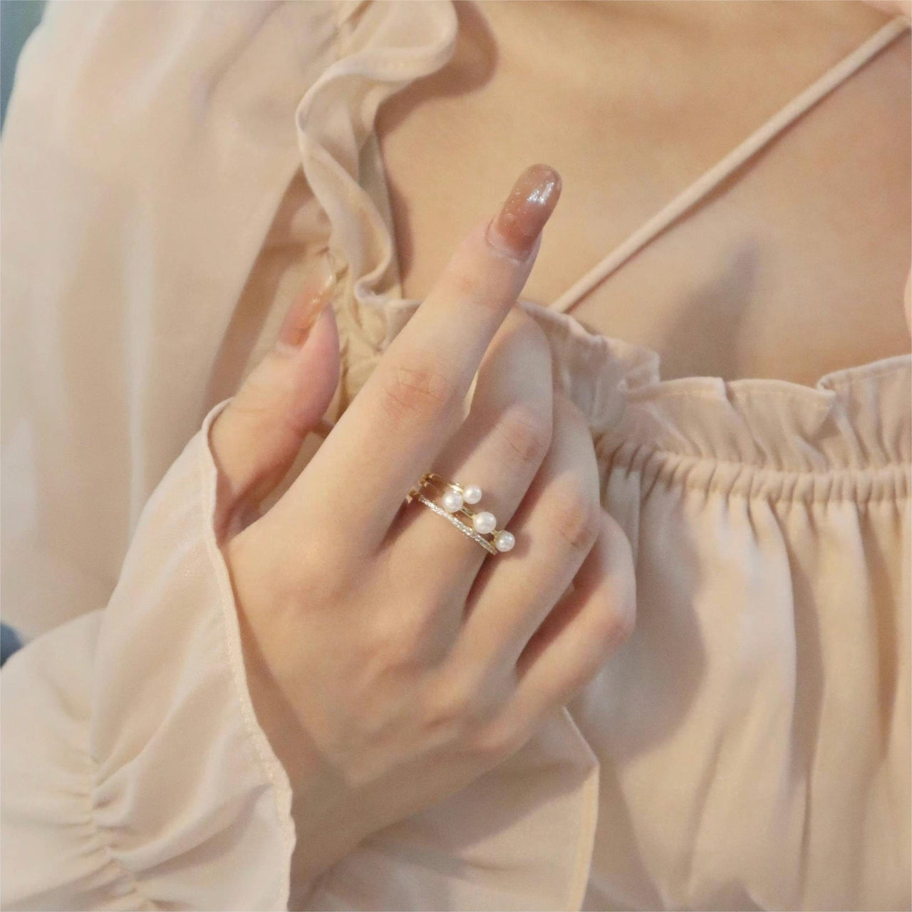 Chic Floral Butterfly Pearl Ring Set - ArtGalleryZen