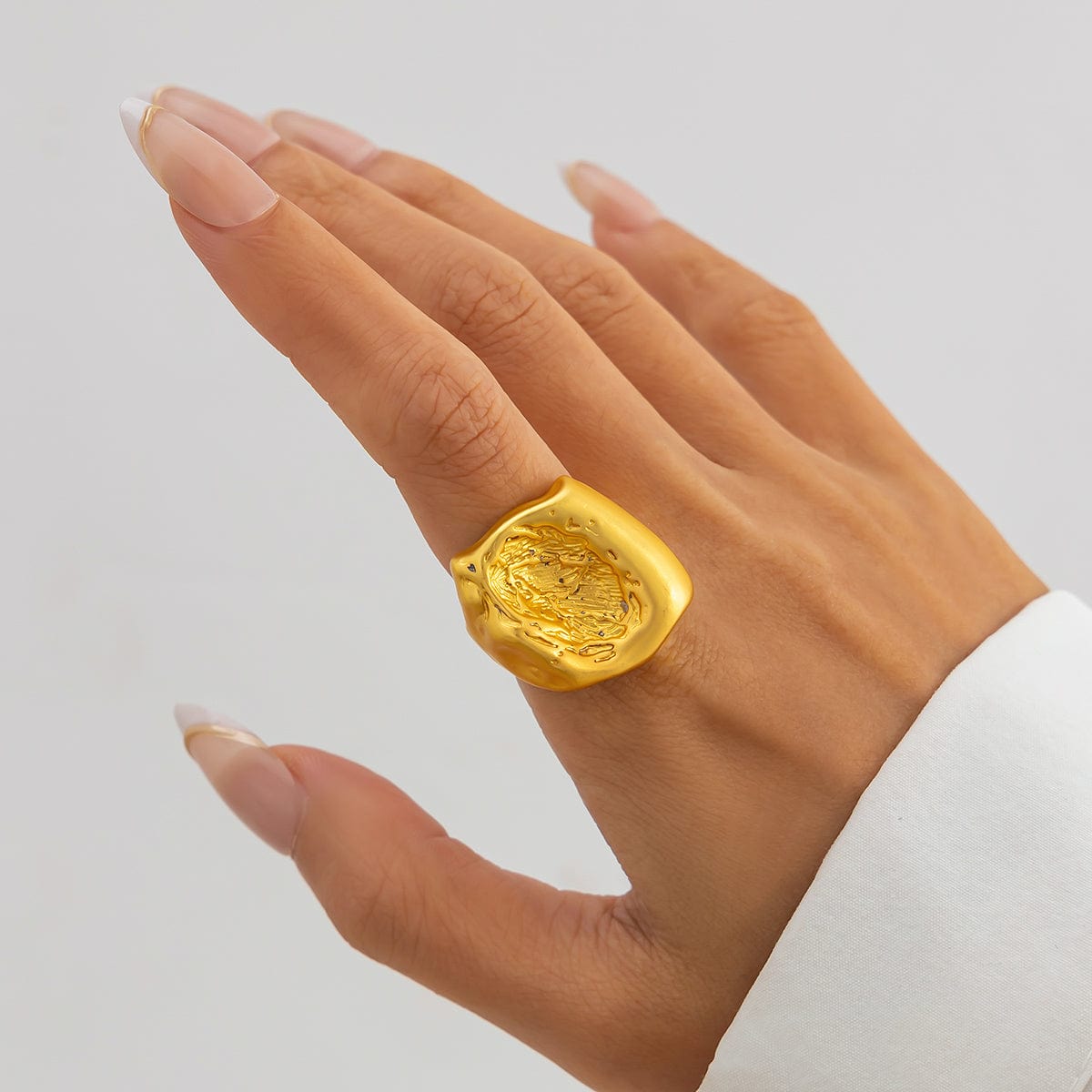 Chic Frosted Gold Silver Tone Concave Ring