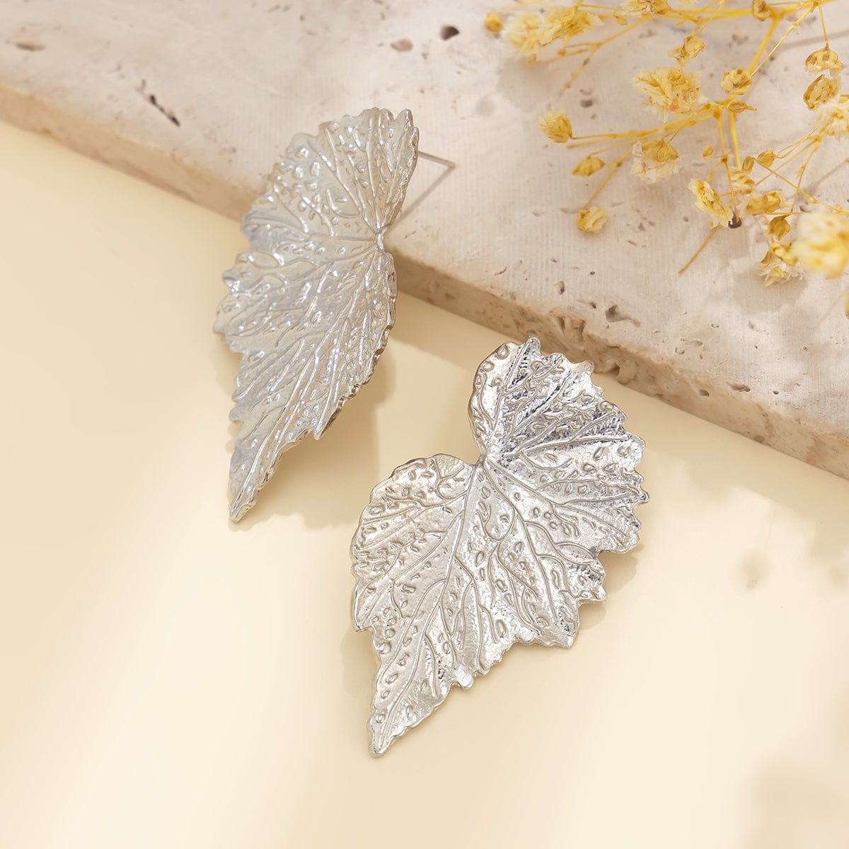 Chic Geometric Texured Maple Leaf Stud Earrings