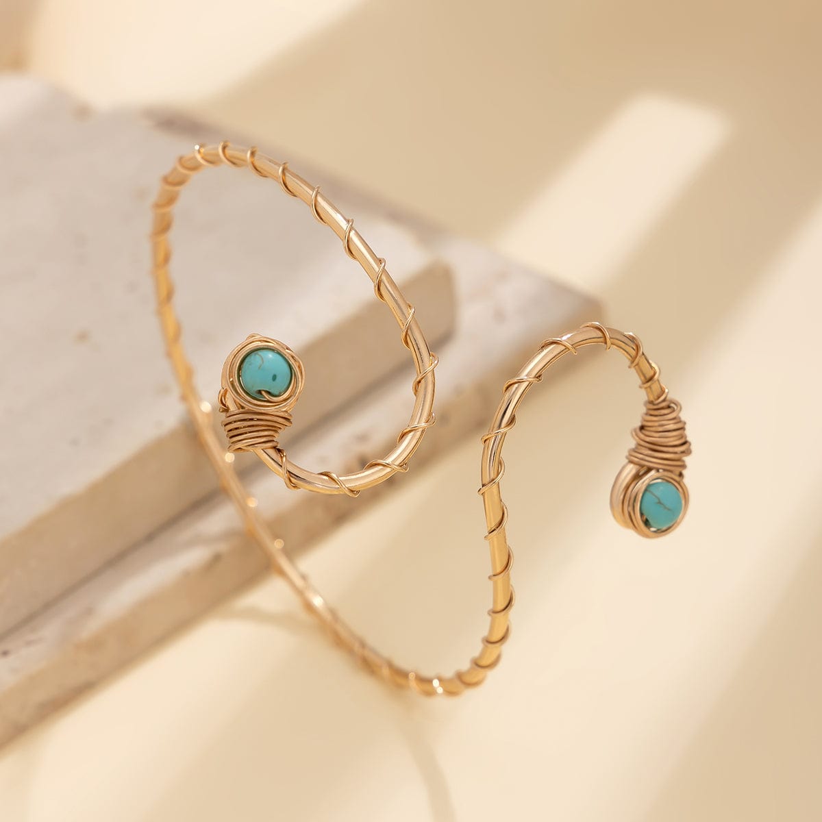 Chic Geometric Turquoise Inlaid Thorns Spiral Arm Cuff