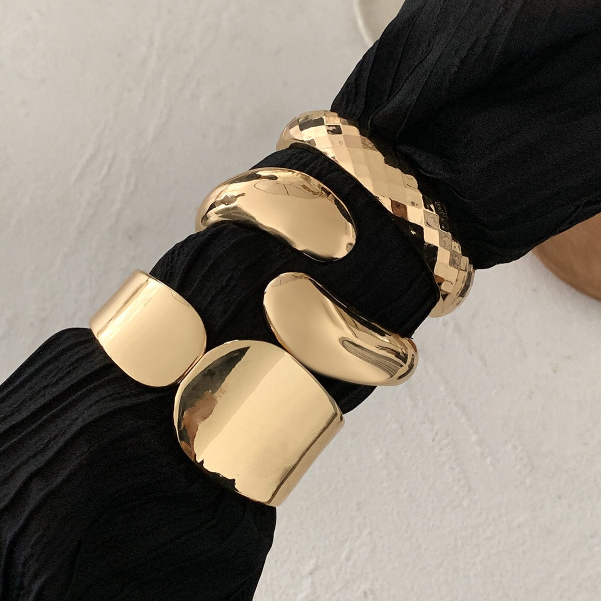 Chic Gold Silver Plated Cut Surface Bangle Bracelet - ArtGalleryZen