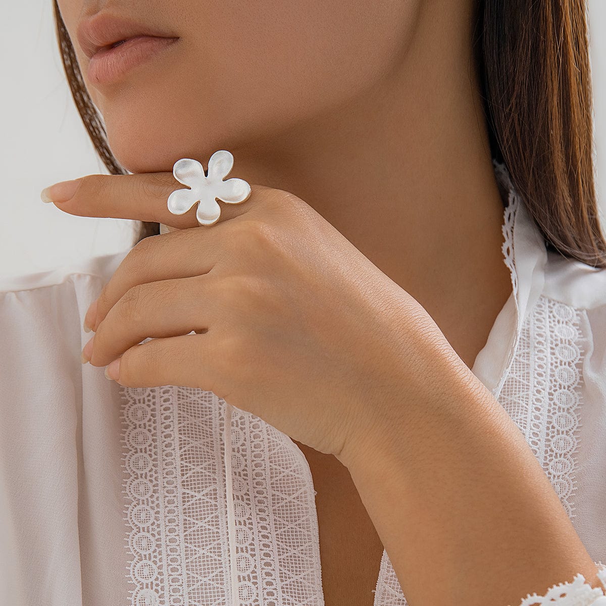 Chic Gold Silver Plated Flower Shaped Open Ring - ArtGalleryZen