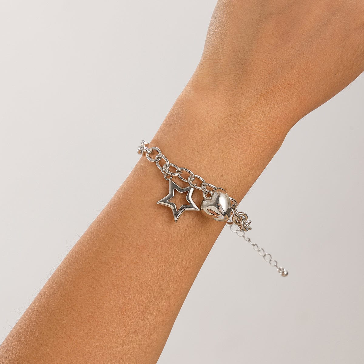 Chic Hollow Star Heart Charm Cable Chain Bracelet