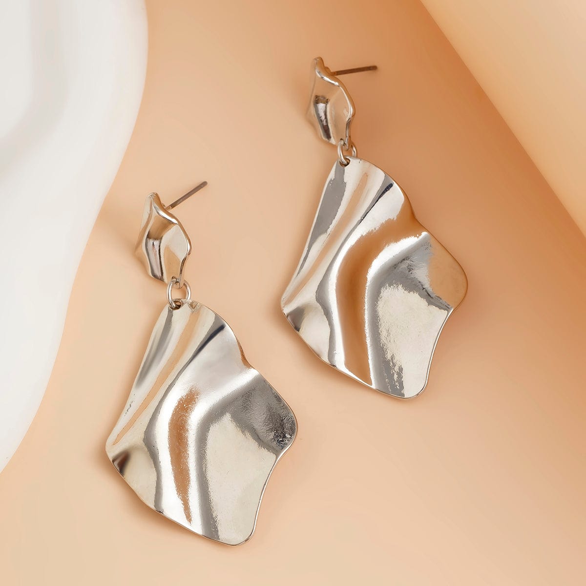 Chic Irregular Pleated Square Dangle Earrings - ArtGalleryZen