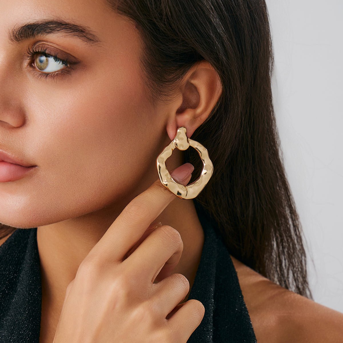 Chic Irregular Textured Hoop Stud Earrings - ArtGalleryZen