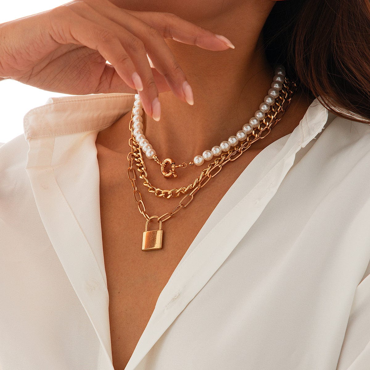 Chic Layered Lock Pendant Pearl Chain Necklace Set