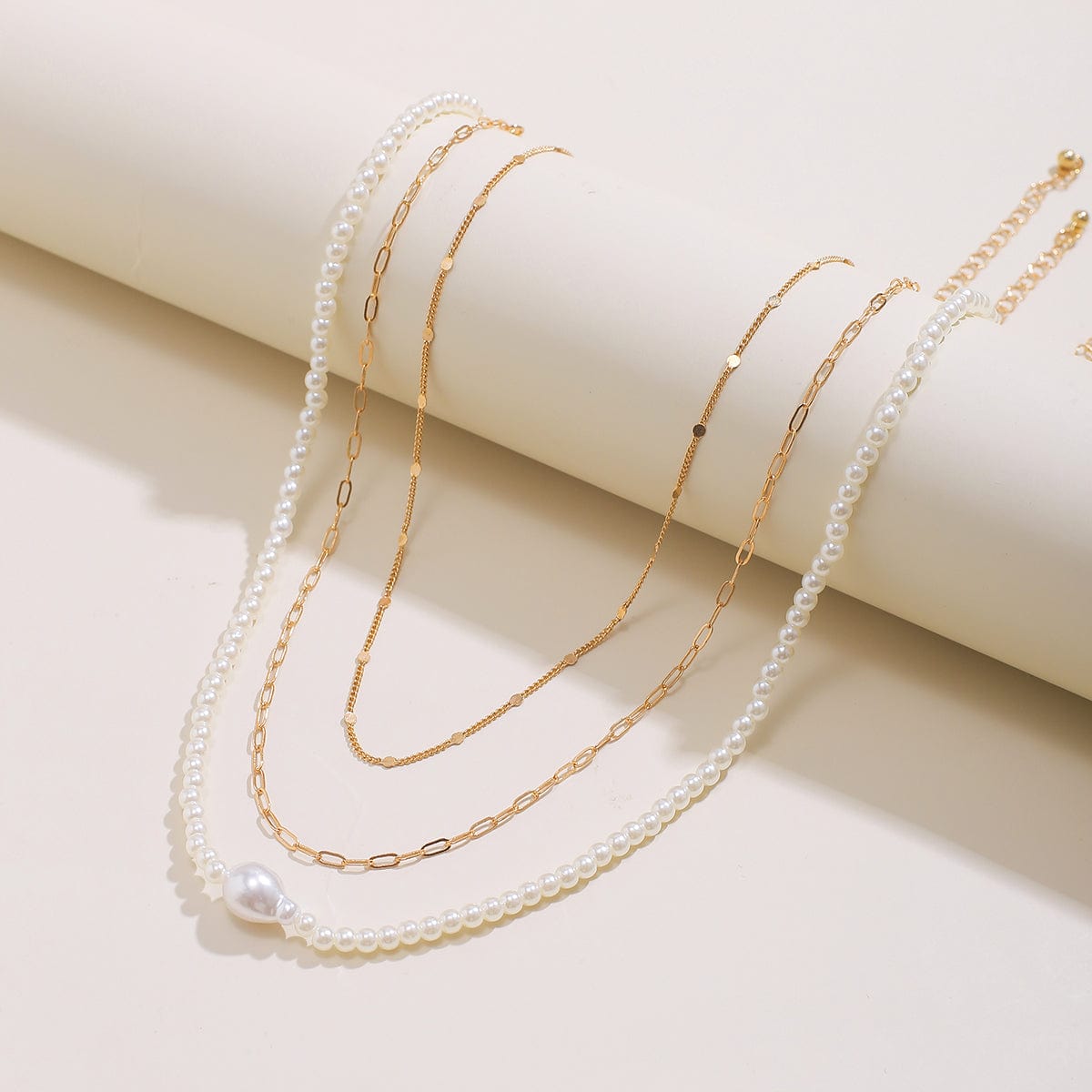 Chic Layered Pearl Chain Necklace Set - ArtGalleryZen