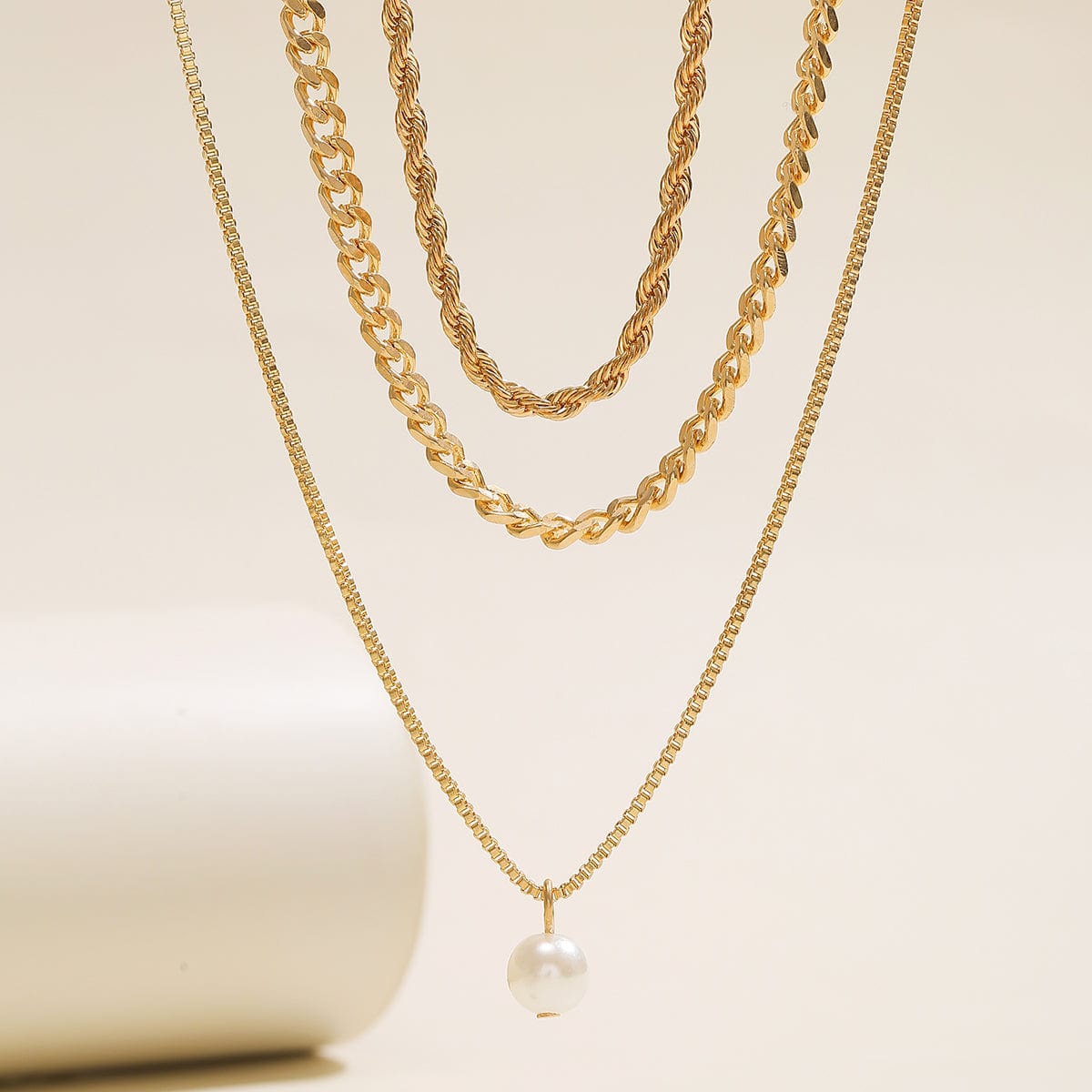 Chic Layered Pearl Pendant Curb Chain Necklace Set - ArtGalleryZen