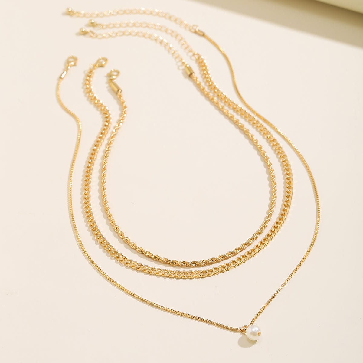 Chic Layered Pearl Pendant Curb Chain Necklace Set - ArtGalleryZen