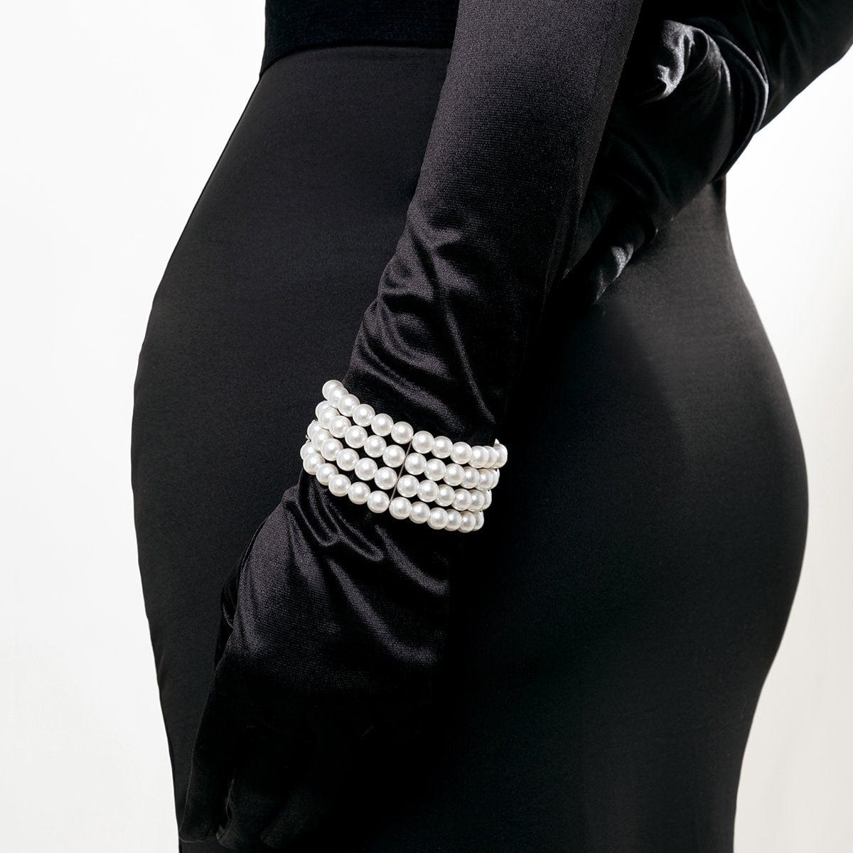 Chic Layered Pearl Wristband Bracelet - ArtGalleryZen