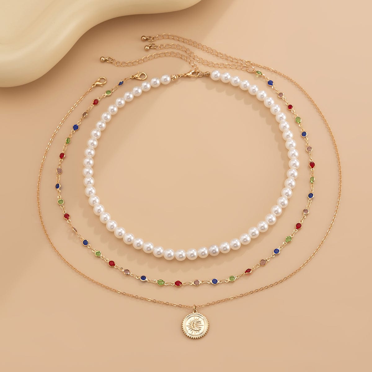 Chic Layered Relief Round Disk Pendant Crystal Pearl Chain Necklace Set