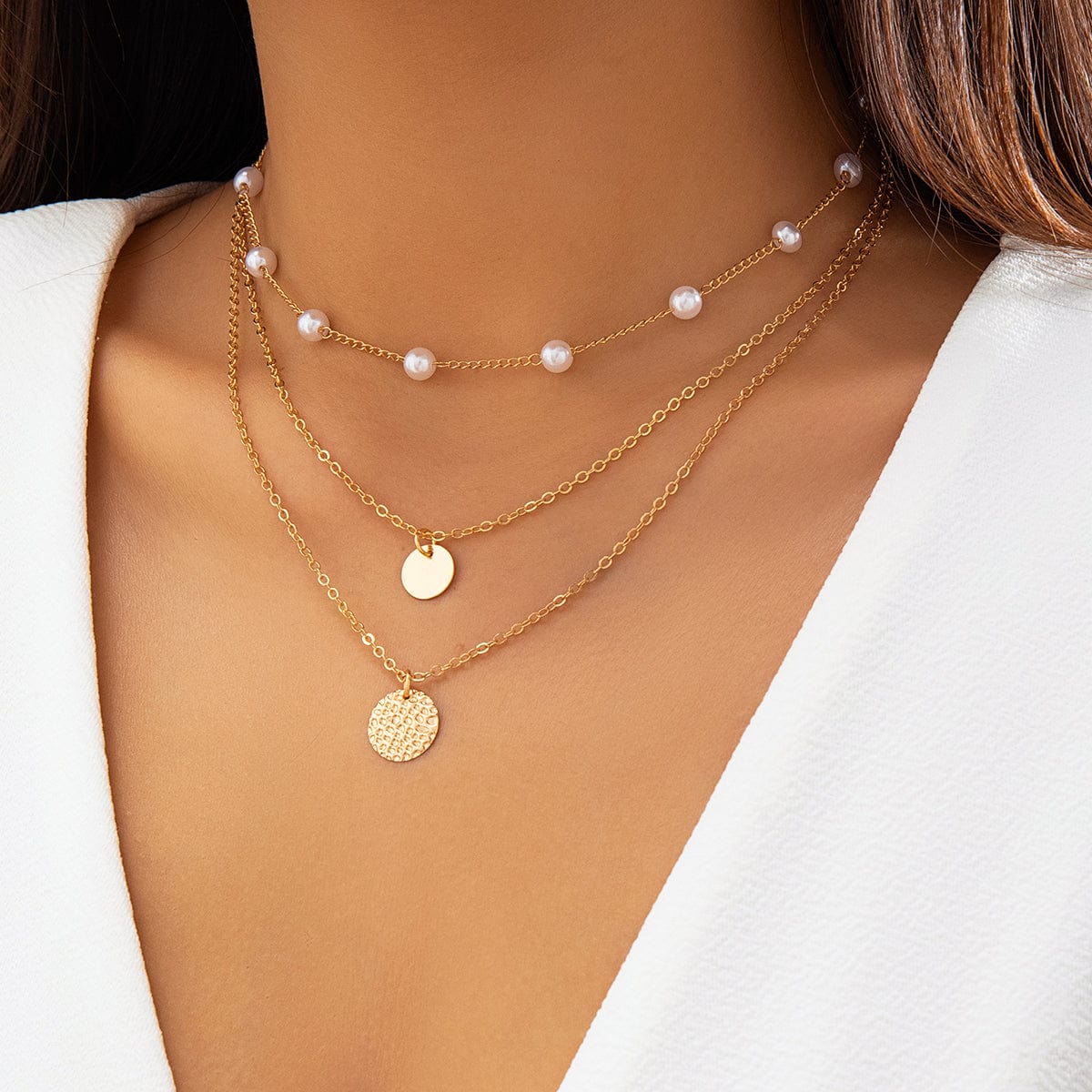 Chic Layered Round Disk Pendant Pearl Chain Necklace Set - ArtGalleryZen