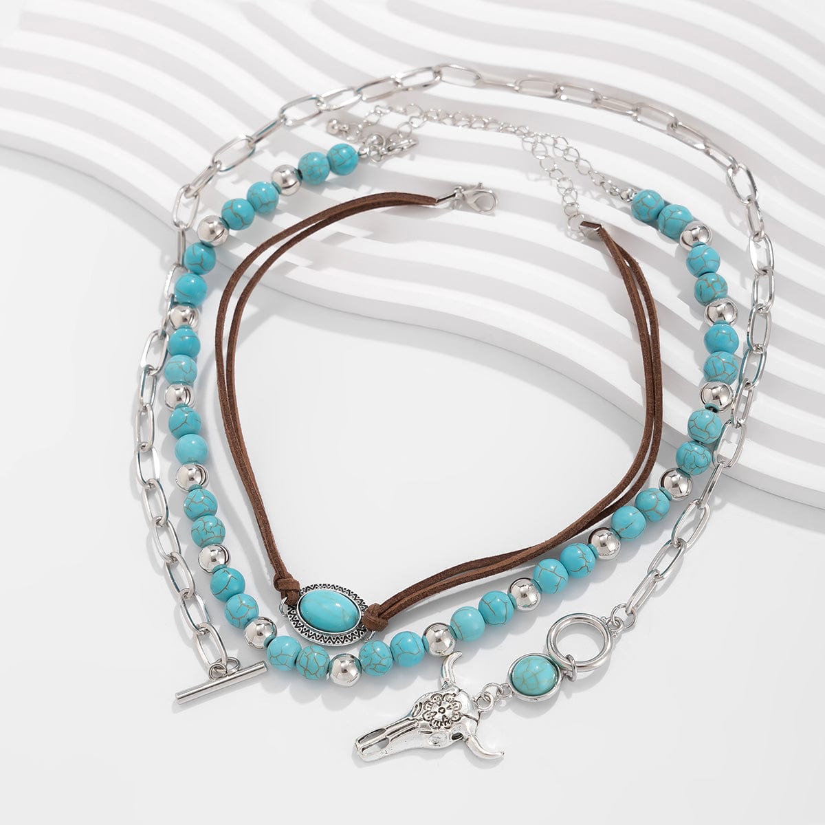 Chic Layered Toggle Clasp Bull Pendant Turquoise Chain Velvet Necklace Set - ArtGalleryZen