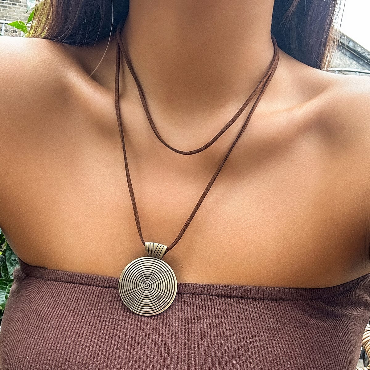 Chic Layered Velvet Large Round Pendant Necklace - ArtGalleryZen