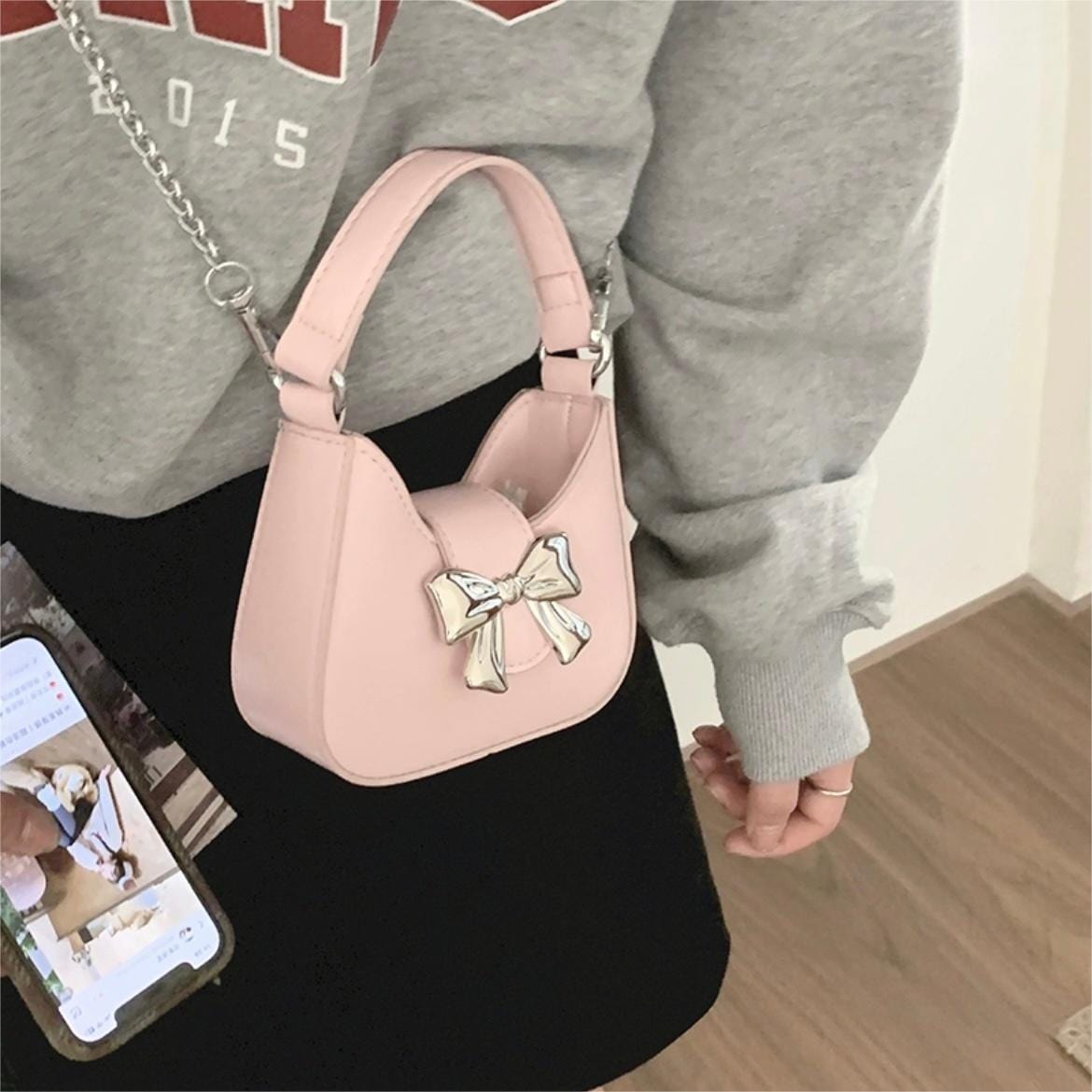 Chic Metallic Bowknot Leather Shoulder Crossbody Bag