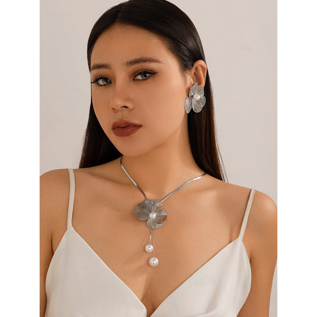 Chic Pearl Flower Pendant Herringbone Chain Necklace Earrings Set - ArtGalleryZen