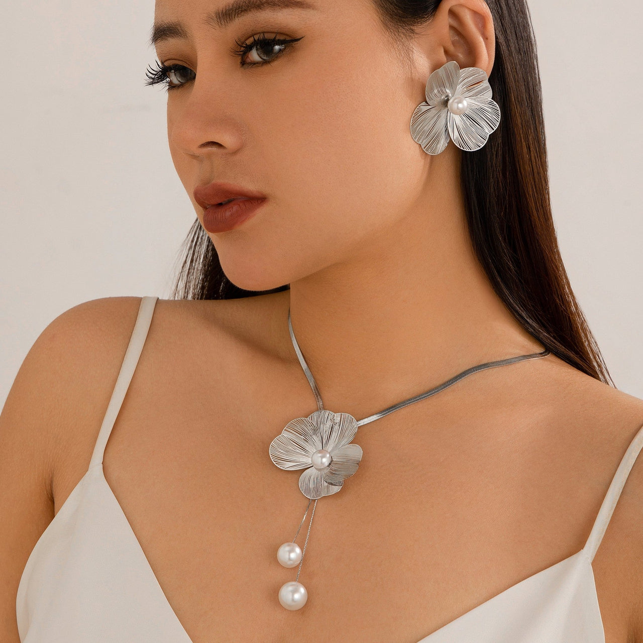 Chic Pearl Flower Pendant Herringbone Chain Necklace Earrings Set - ArtGalleryZen