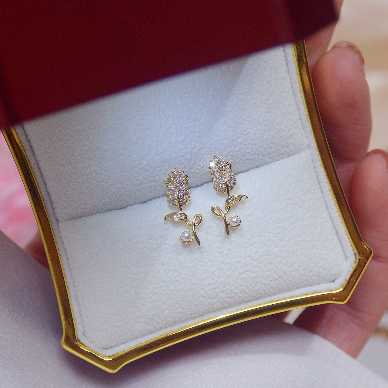 Chic Pearl Inlaid Crystal Tulip Earrings - ArtGalleryZen