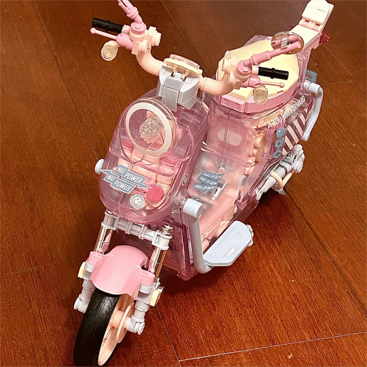 Chic Pink LEGO Compatible Motor Building Bricks