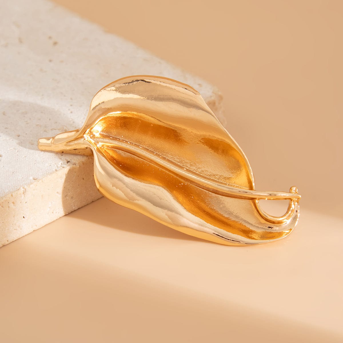 Chic Pleated Leaf Pin Brooch - ArtGalleryZen